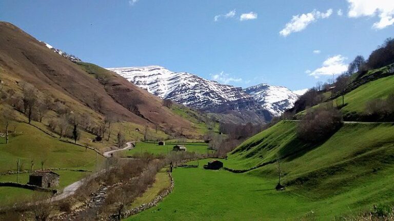Valle del Miera